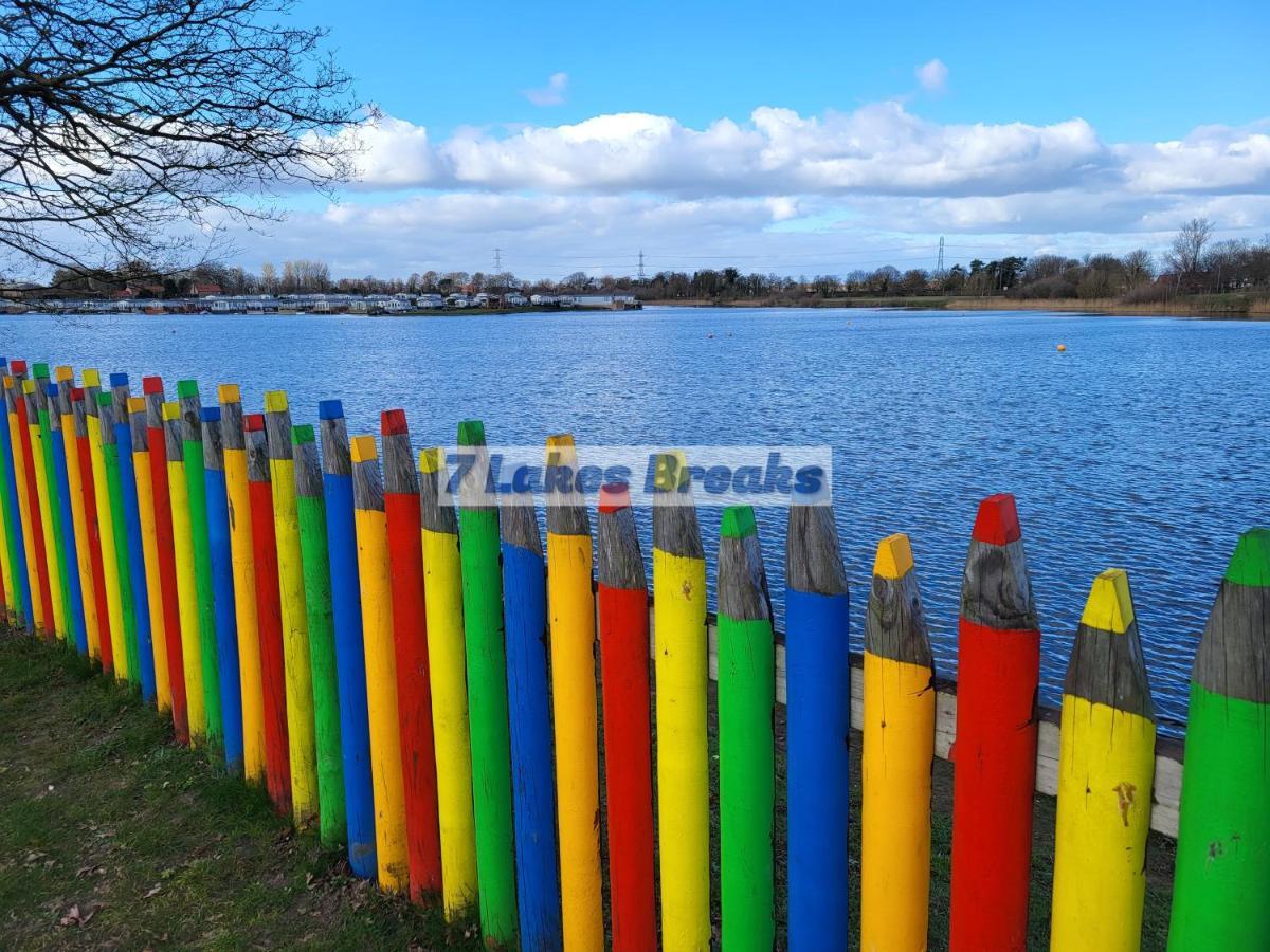 7 Lakes Breaks At 7 Lakes Country Park Crowle  Zewnętrze zdjęcie